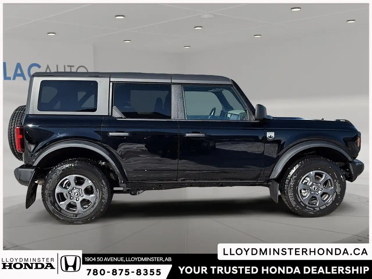 Ford Bronco снимка Ford Bronco