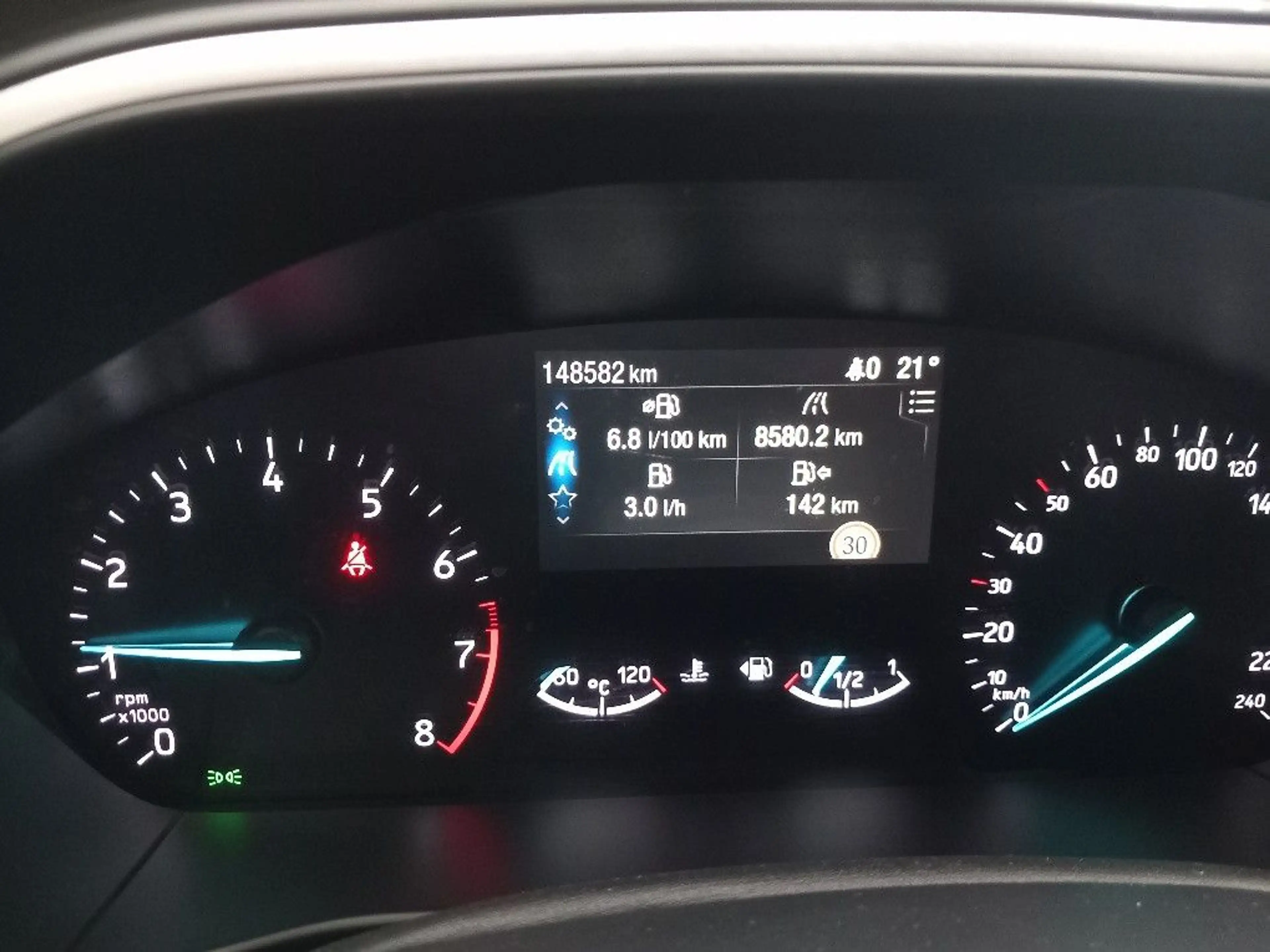 Ford Focus Turnier 1.0 EcoBoost Cool & Connect — photo 3
