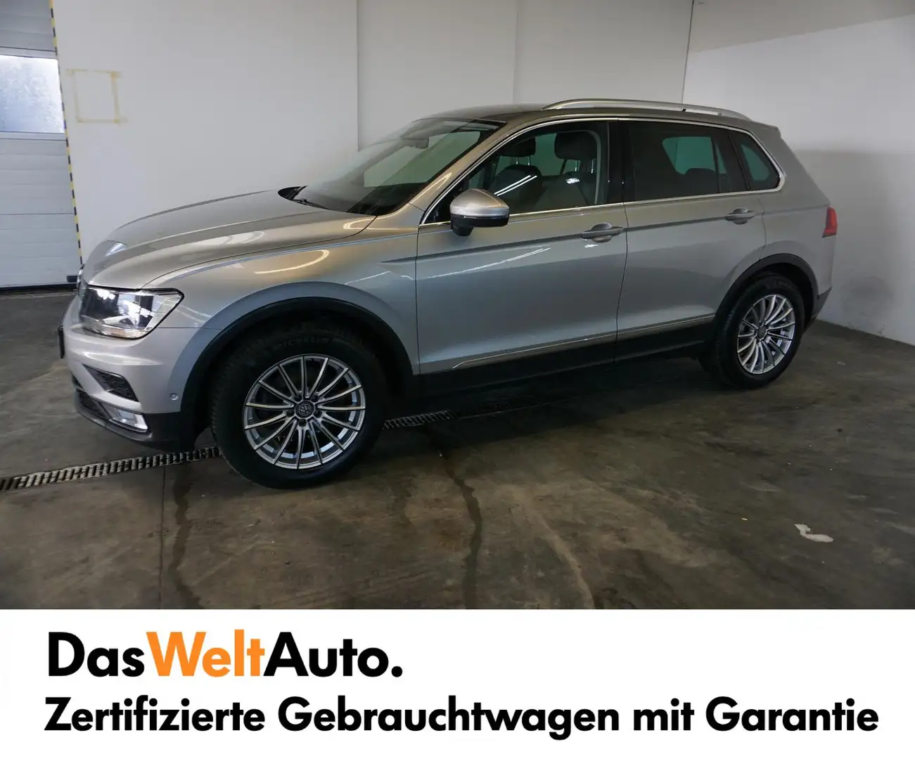 Volkswagen Tiguan Comfortline TDI SCR Silber - 2