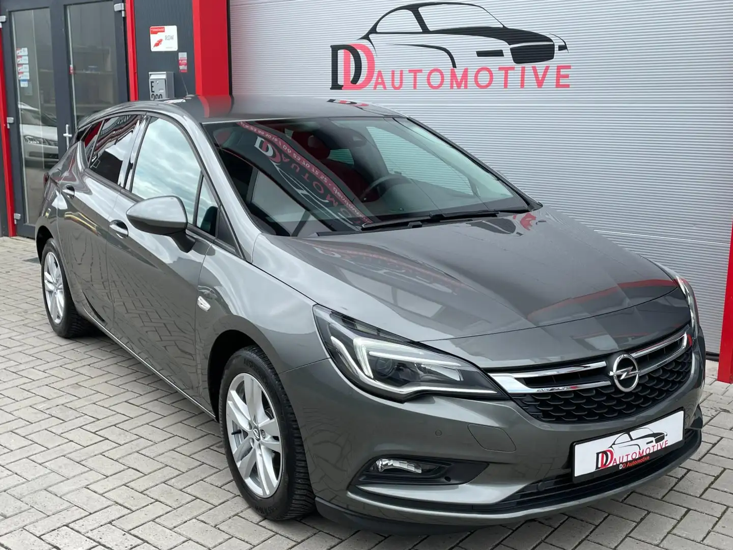 Opel Astra 1.0 Turbo Innovation|Automaat|Lane| Navi|Camera|Pd Grijs - 2