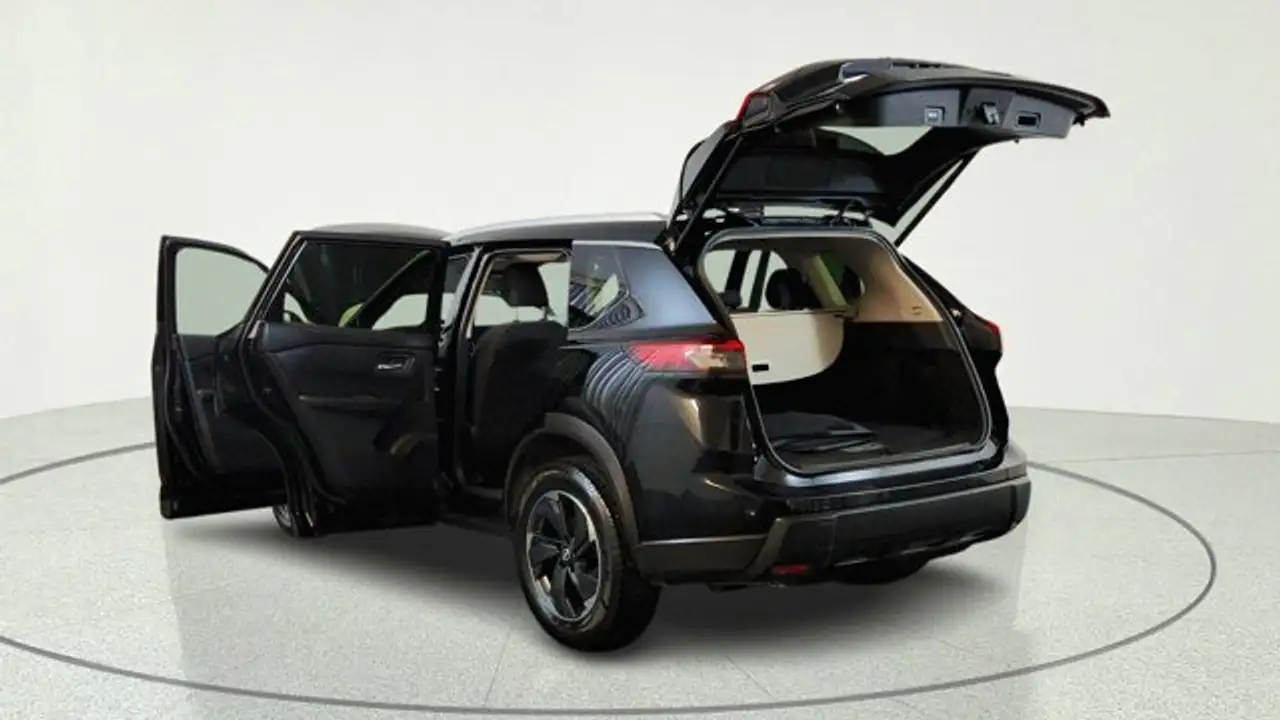 Nissan Rogue снимка Nissan Rogue