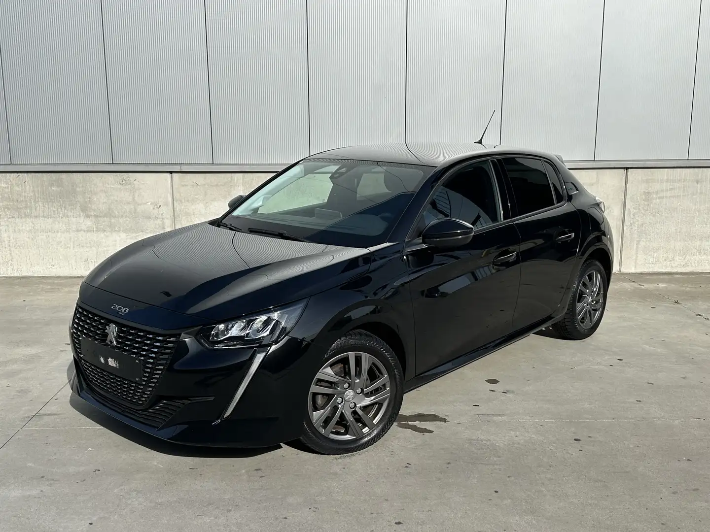 Peugeot 208 1.5 BlueHDi Style Noir - 1