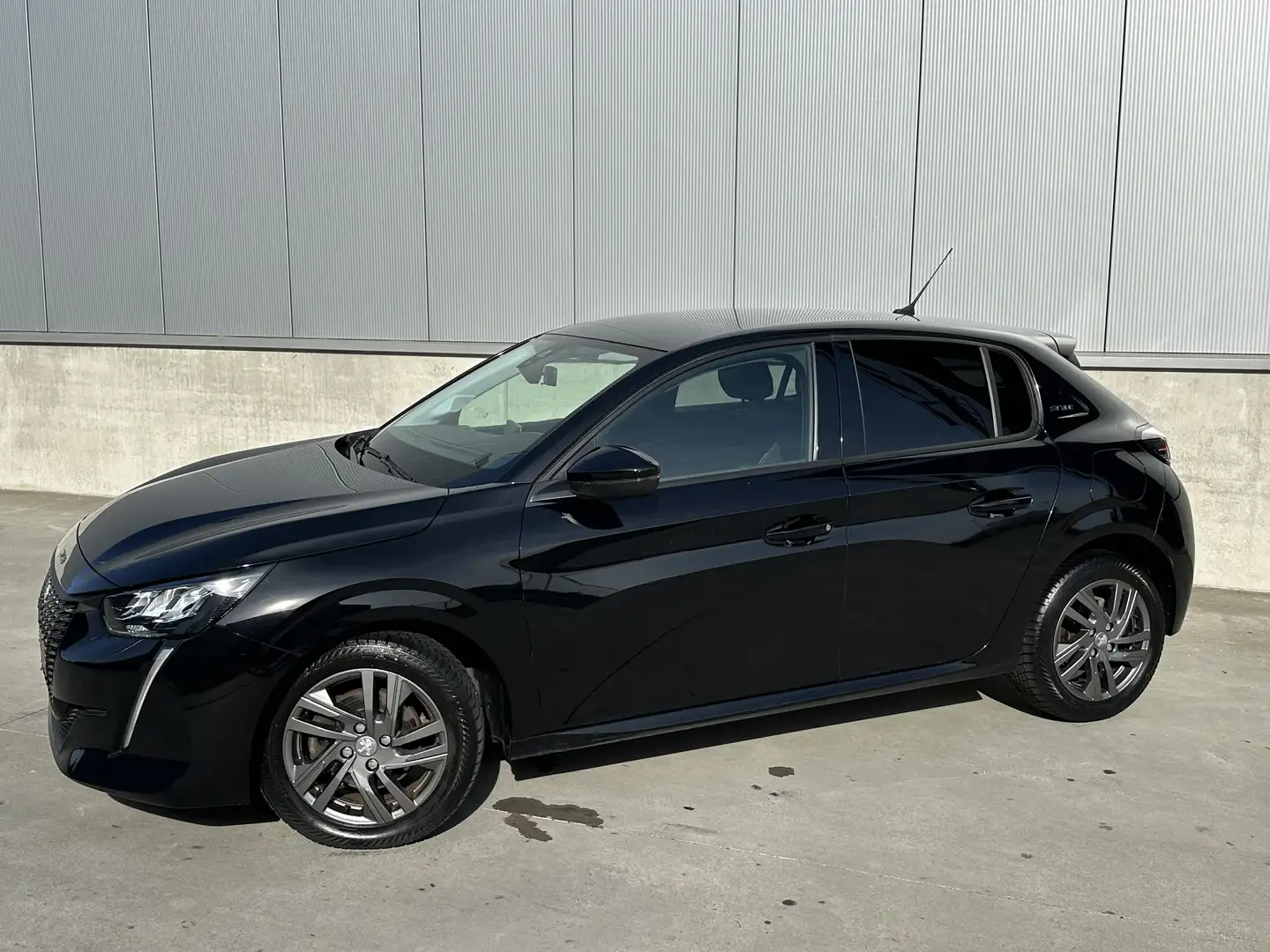 Peugeot 208 1.5 BlueHDi Style Noir - 2