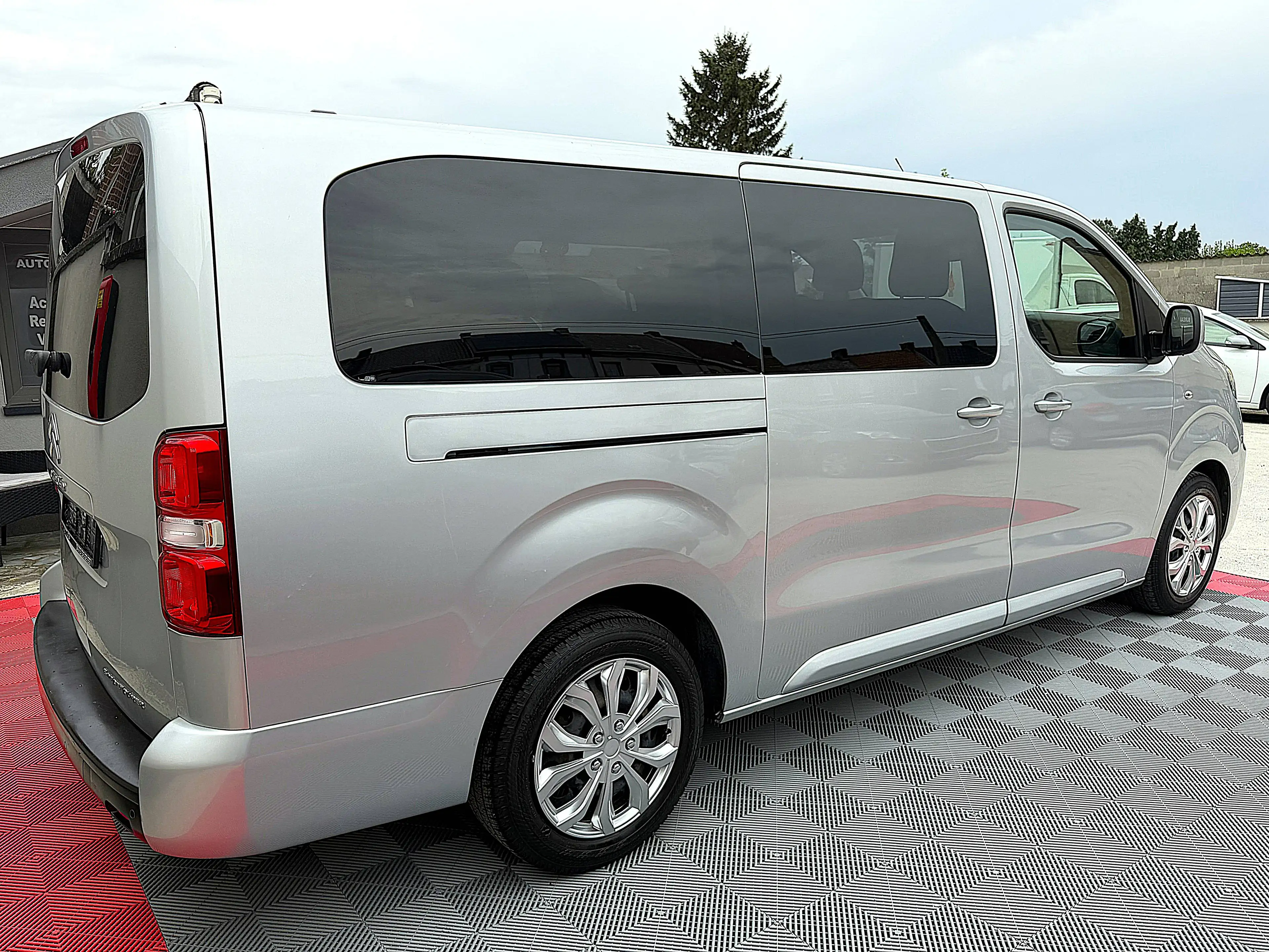 Citroen Spacetourer Jumpy 1.5 BlueHDi XL - 9 PLACES - GARANTIE 12 MOIS — photo 6