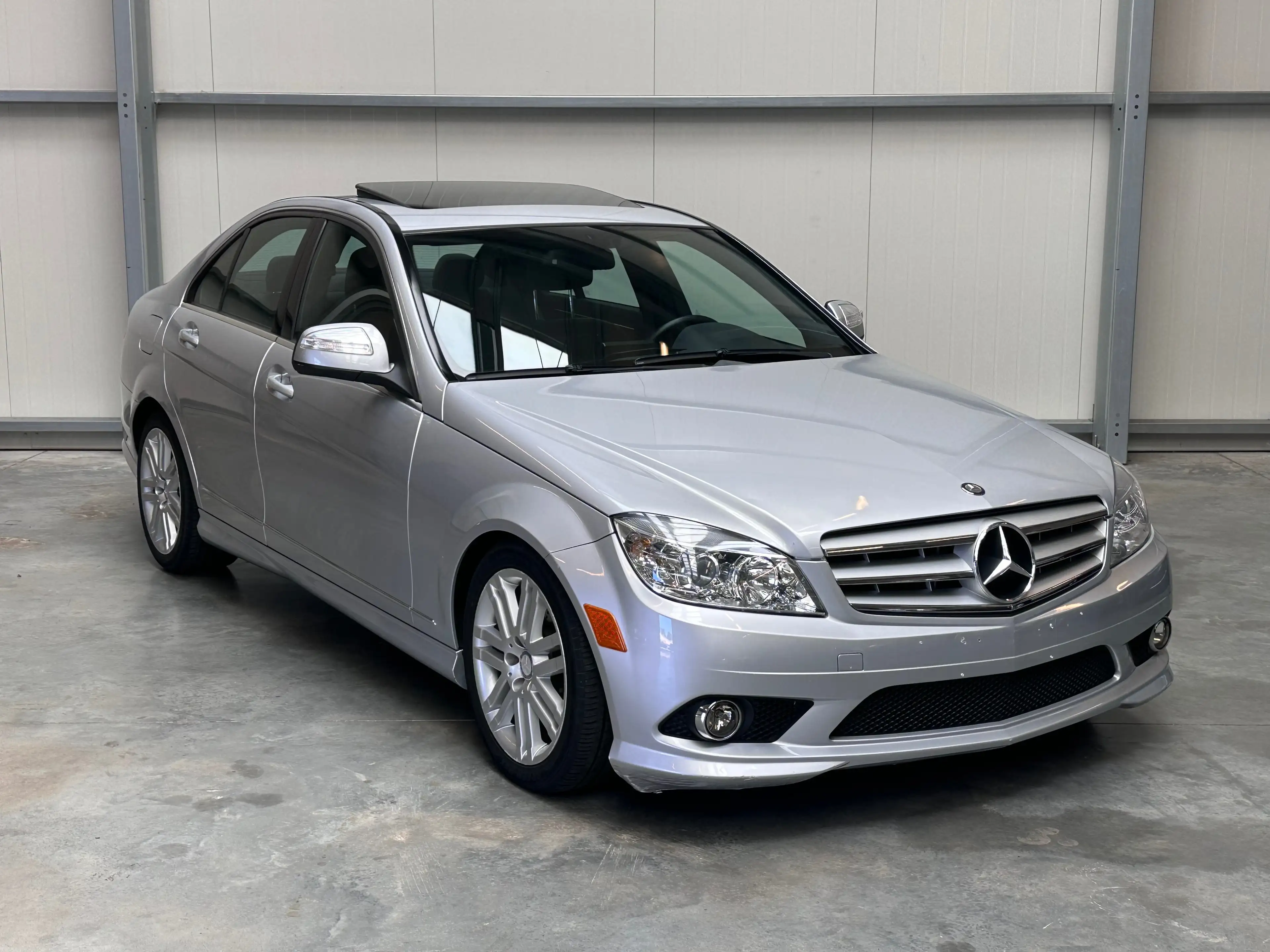 Mercedes-Benz C 300 C 300 4-Matic Avantgarde — photo 4