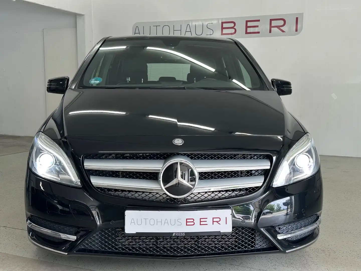 Mercedes-Benz B 180 CDI *Bi-Xenon*Einparkhilfe Schwarz - 2