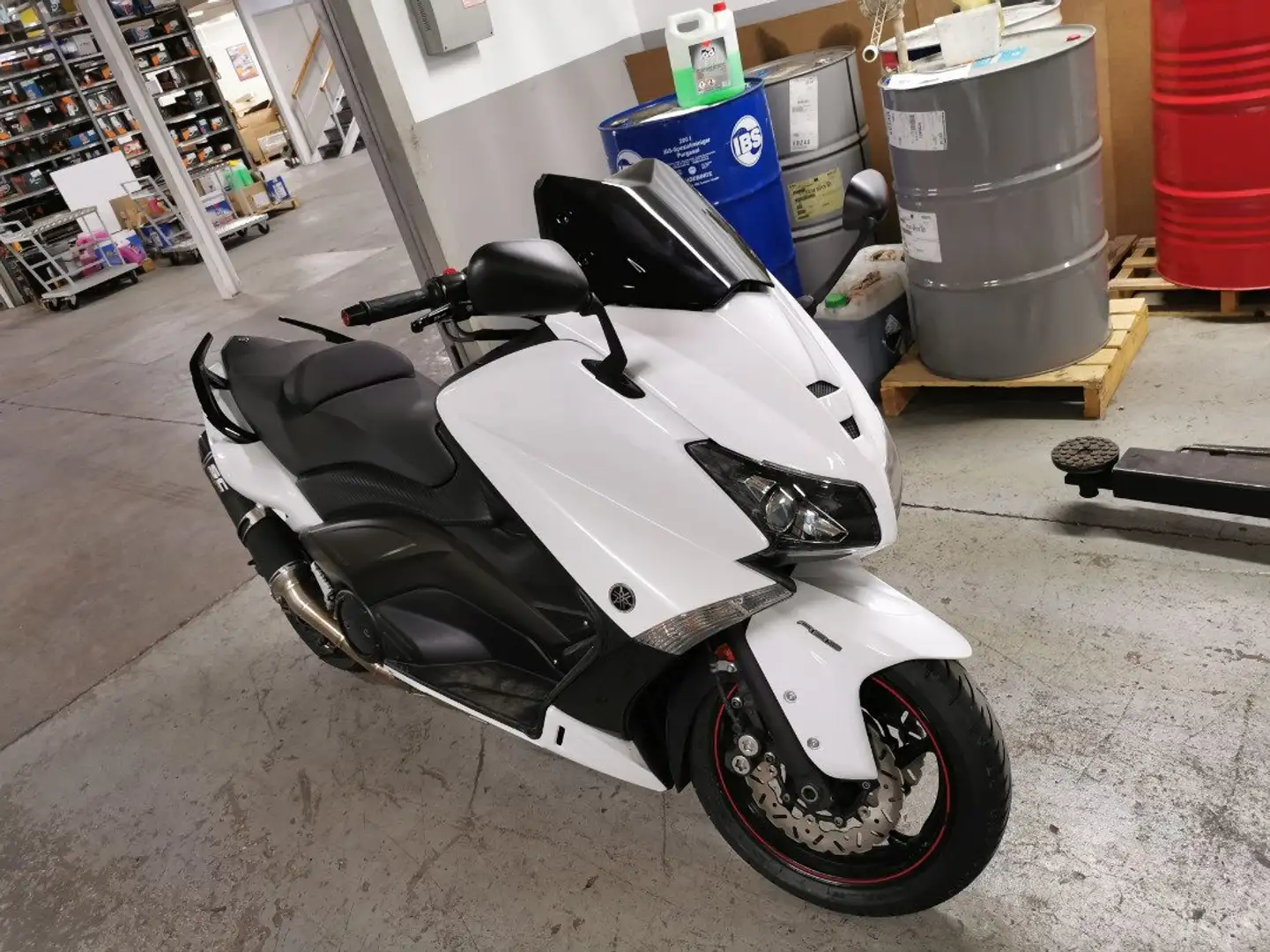 Yamaha TMAX 530 Blanco - 1