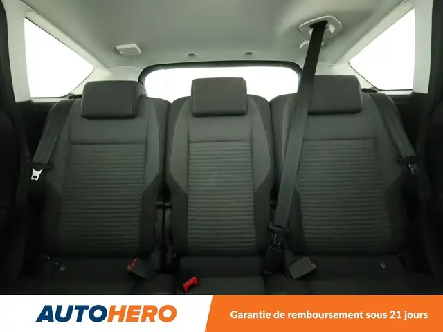 Ford C-Max view 15