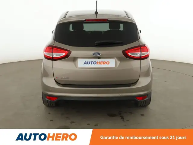 Ford C-Max view 5