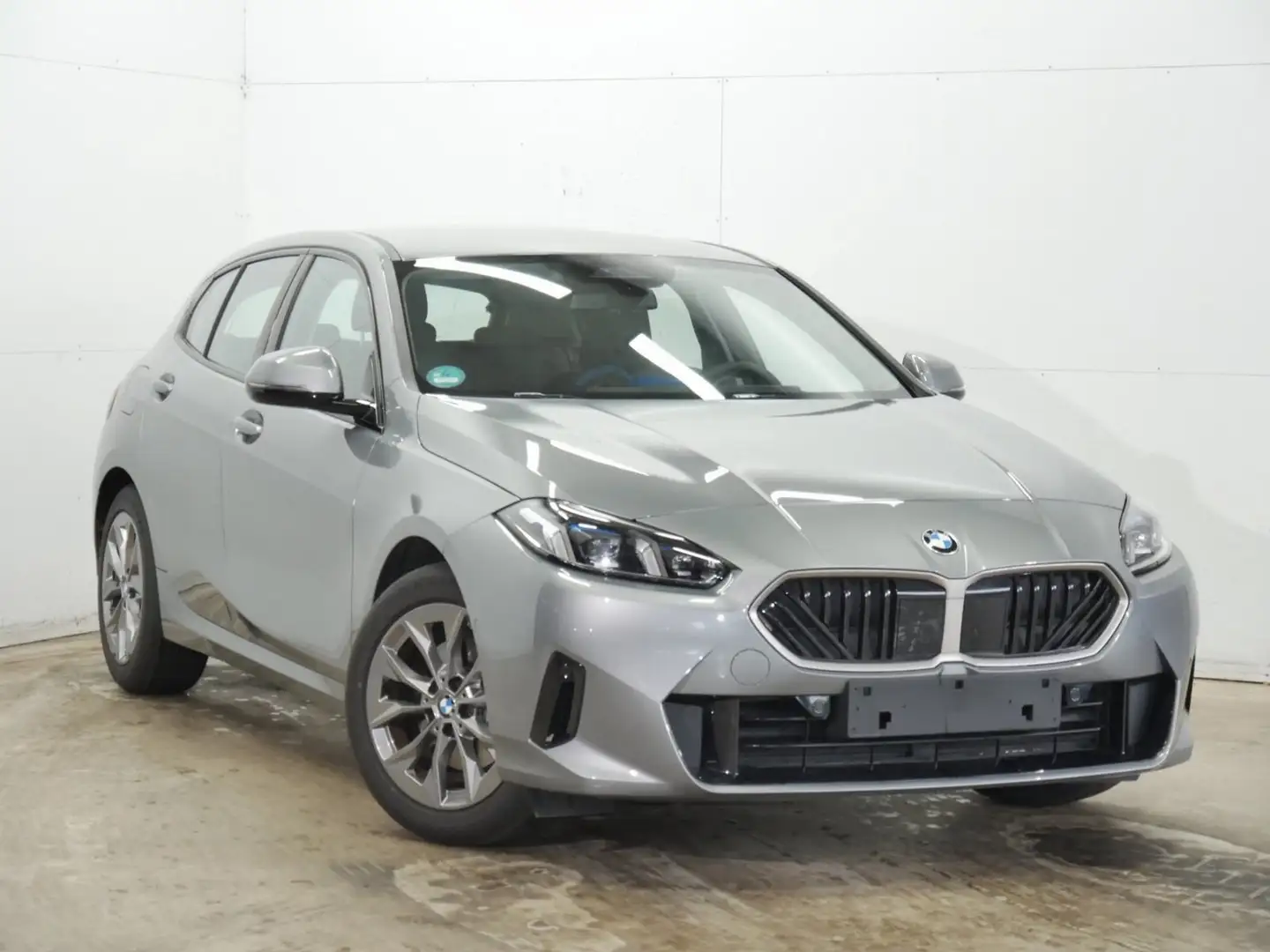 BMW 120 i AHK/SITZHZNG/PARKASSIST/CARPLAY/RFK/DAB Grau - 2
