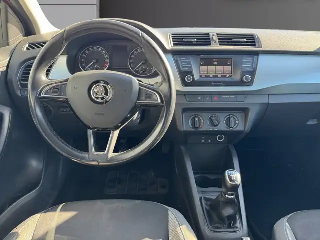 Skoda Fabia view 2