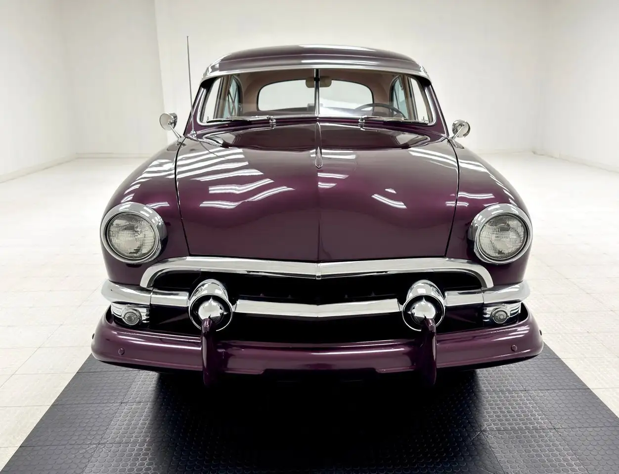 Ford Deluxe Tudor Sedan, foto 8