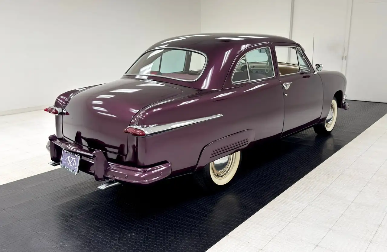Ford Deluxe Tudor Sedan, foto 5