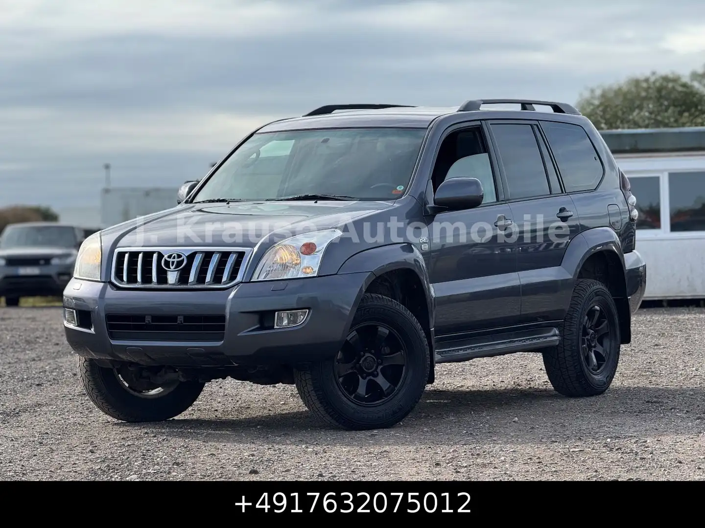 Toyota Land Cruiser 3.0 D-4D Aut. 5 Sitze Grau - 1
