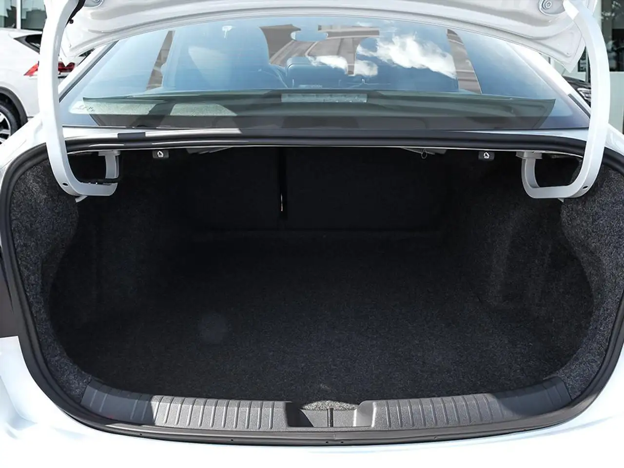 Volkswagen Jetta photo Volkswagen Jetta