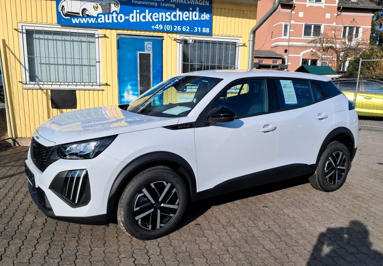 Peugeot 2008 Style-KLIMAAUTOMATIK-SHZ-VOLL_LED-NAVI/APP Weiß - 2