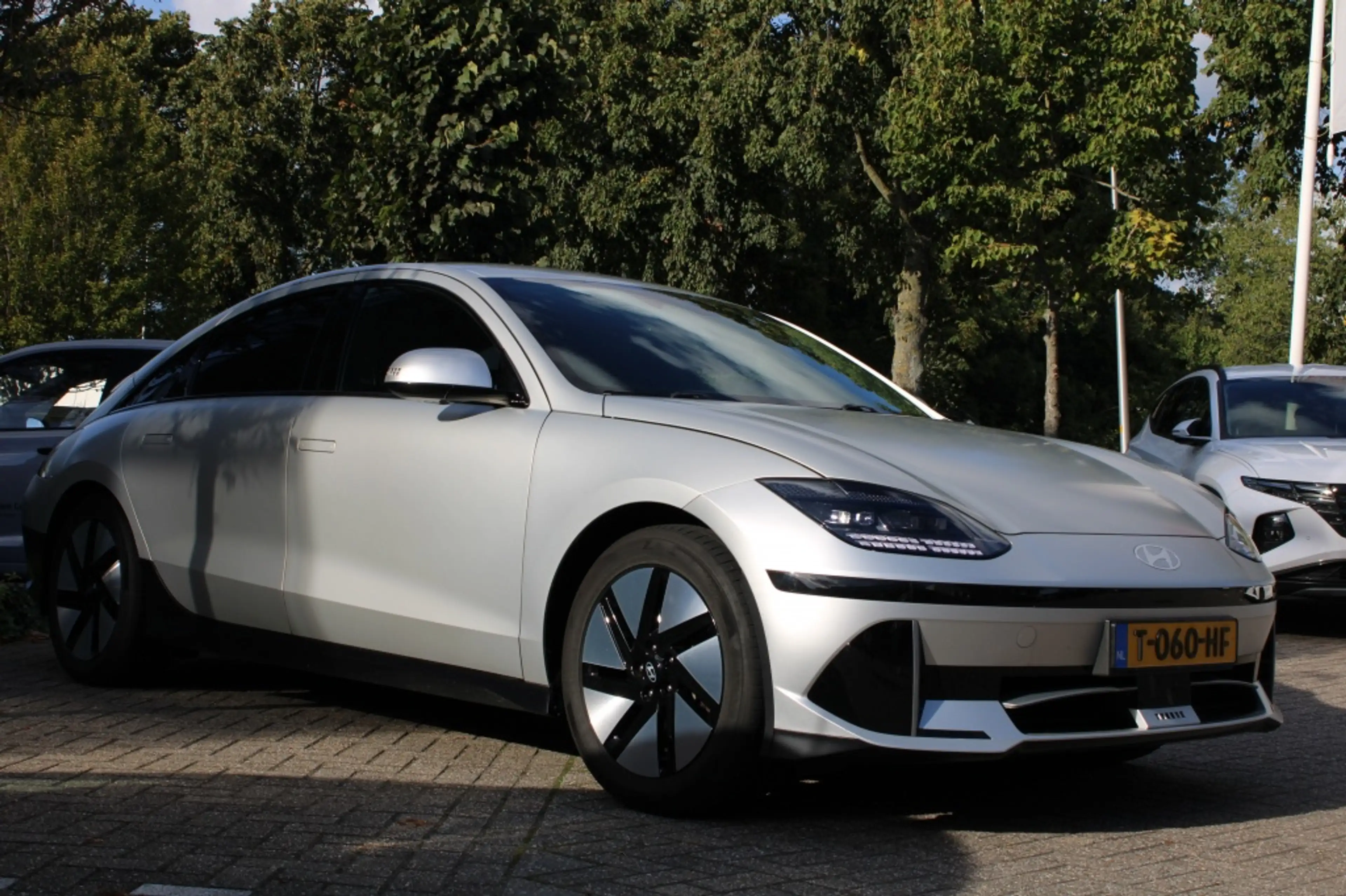Hyundai IONIQ 6 Connect 77.4 kWh SOH 100% "RIJKLAARPRIJS" — photo 6