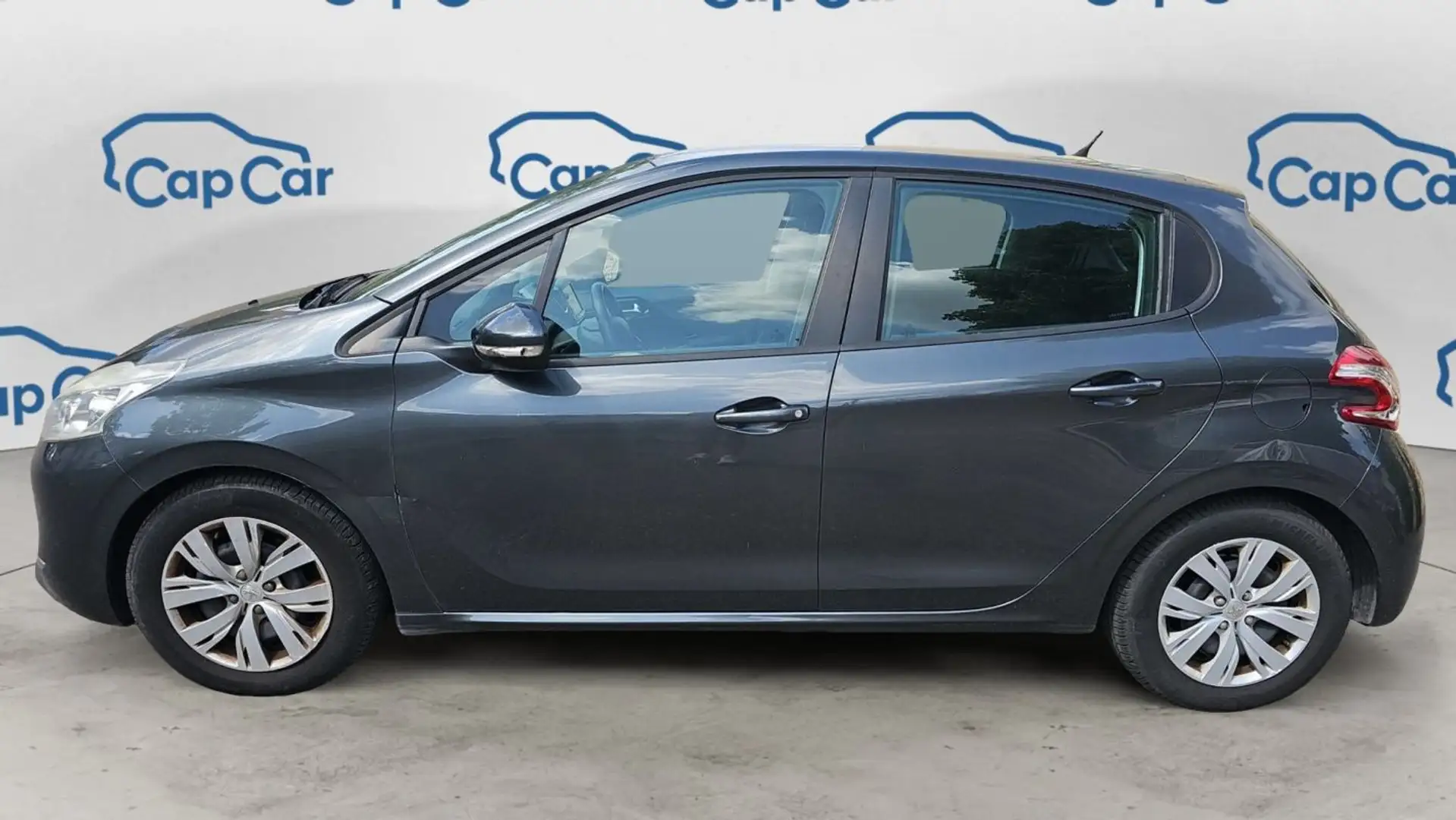 Peugeot 208 1.6 e-HDI 92 Business - 2