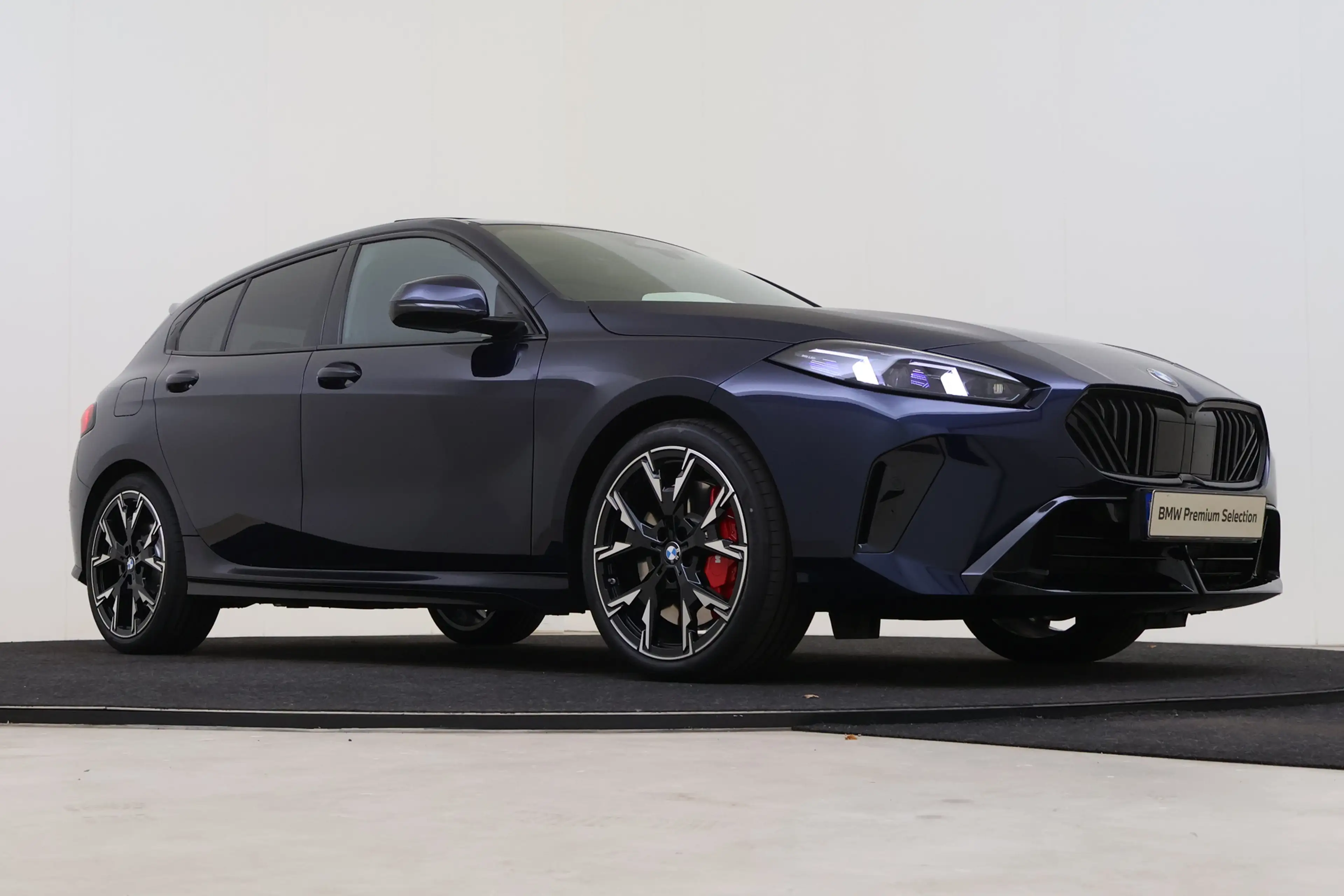 BMW 120 1 Serie M Sport Automaat / Trekhaak / Panoramadak — photo 10