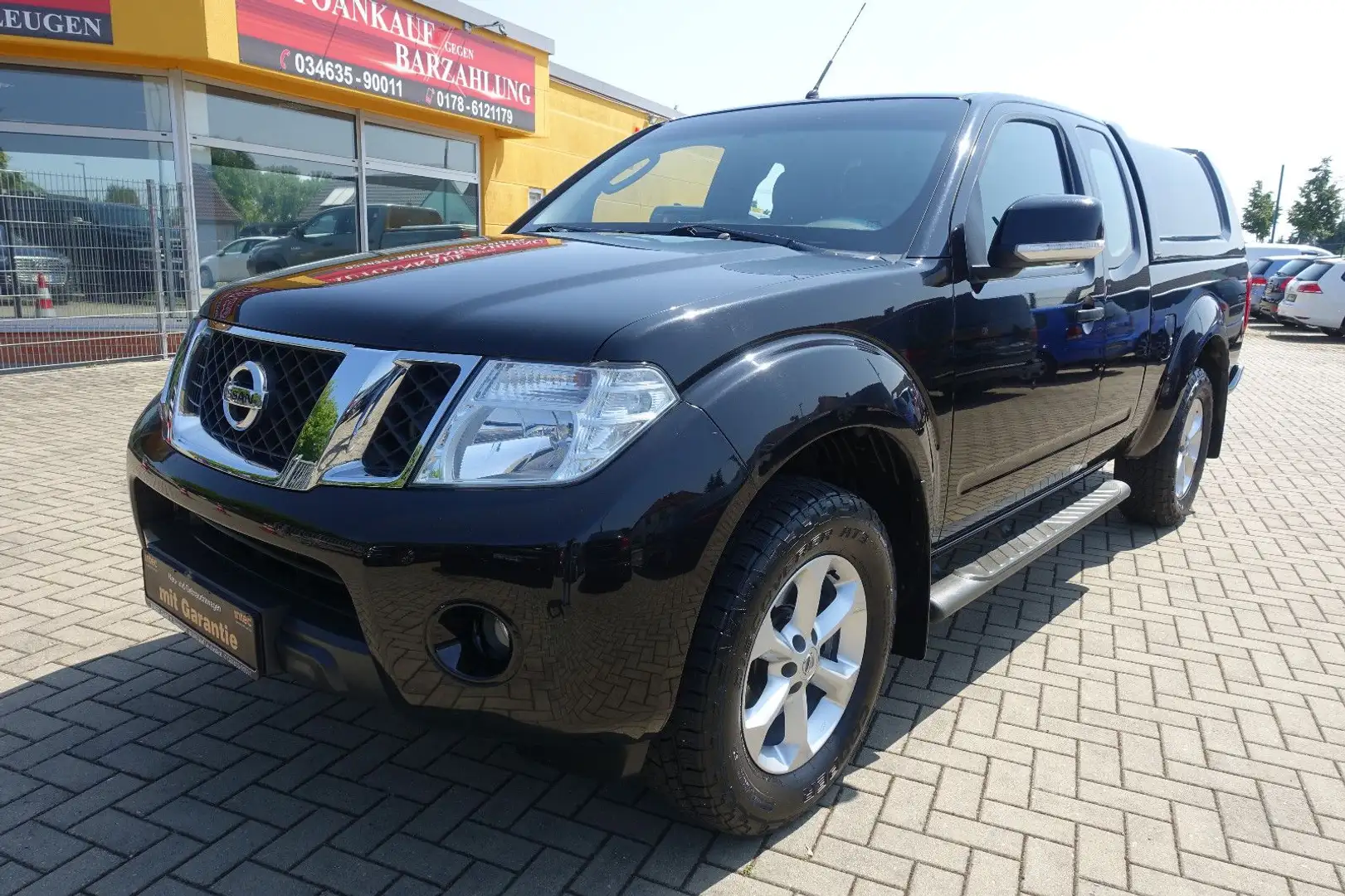Nissan Navara Pickup King Cab SE 4X4*Klima*Sperre*1.Hd* Schwarz - 1