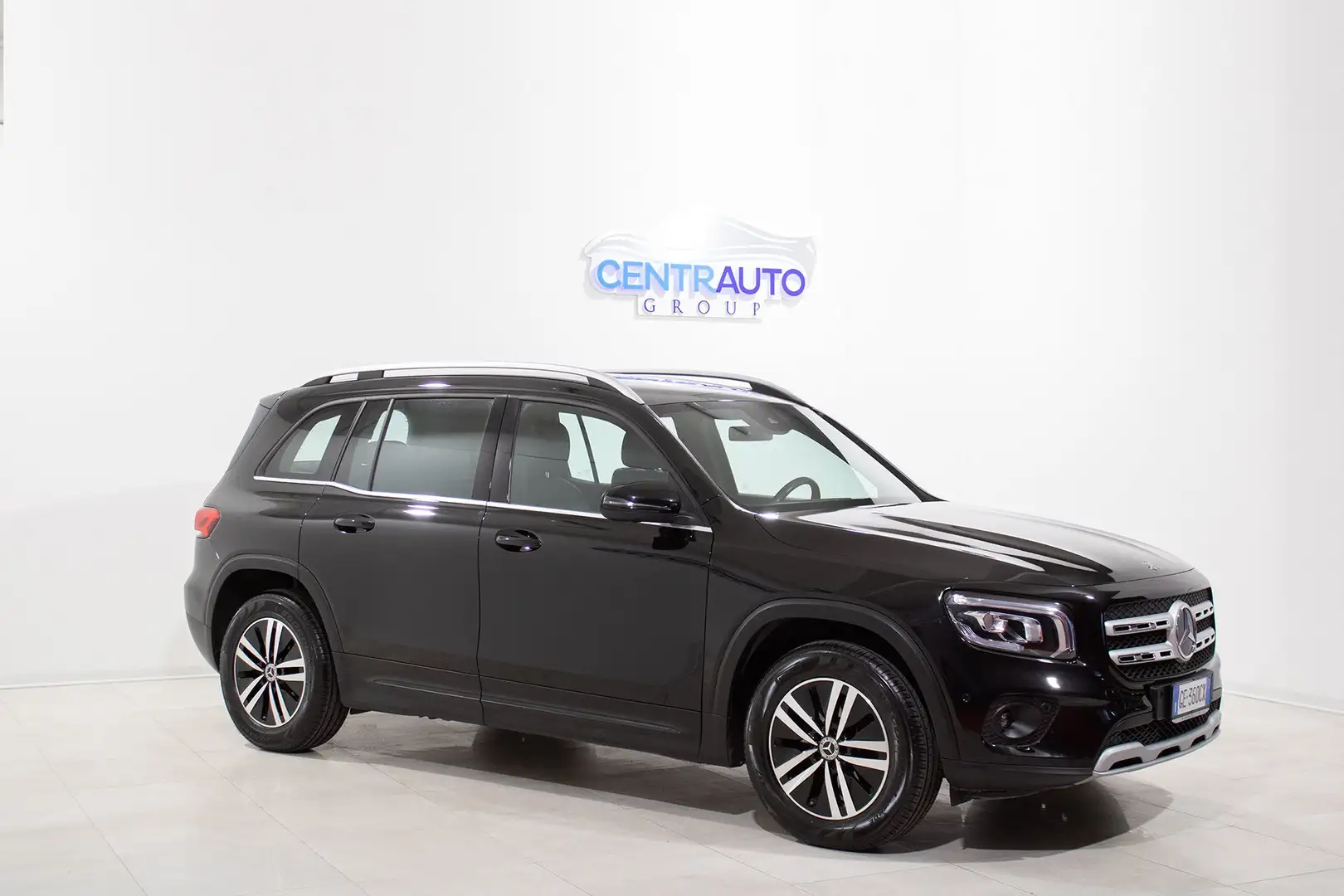 Mercedes-Benz GLB 180 d Automatic BUSINESS EXTRA * FARI LED, PELLE* Noir - 2