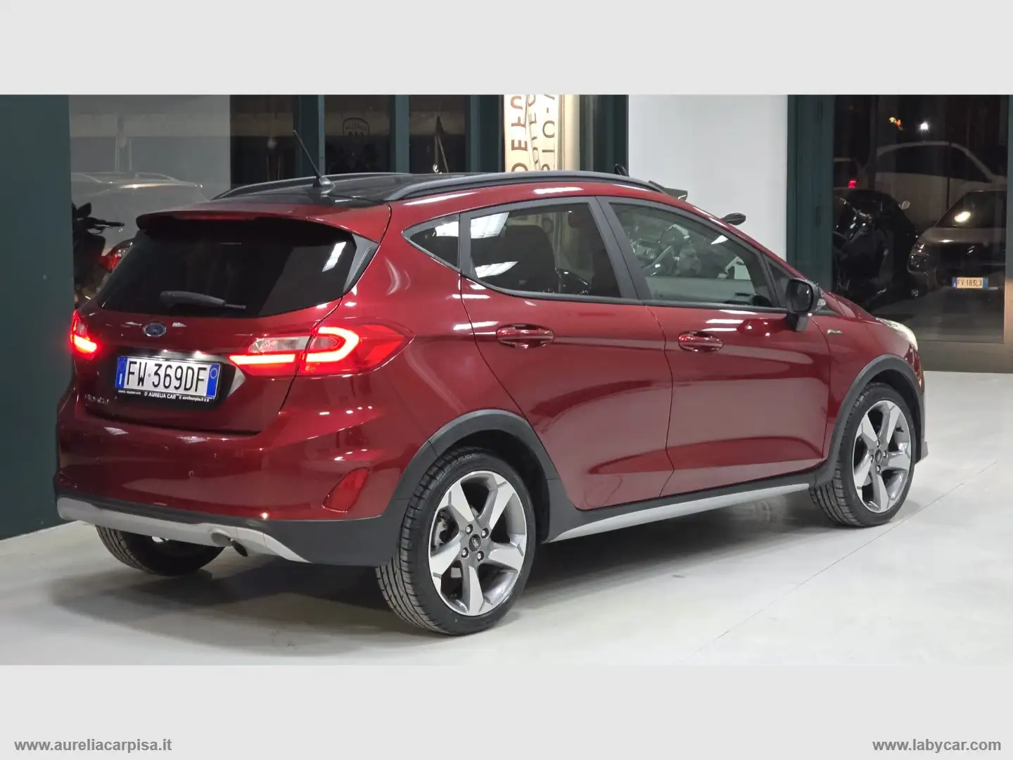 Ford Fiesta Active 1.5 EcoBlue Rot - 2