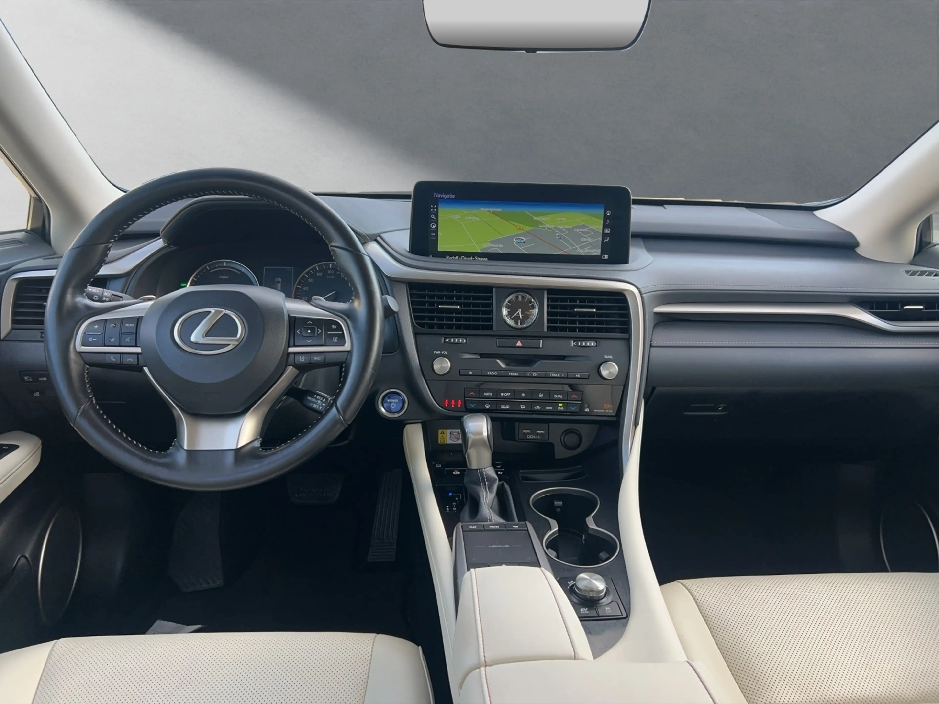 Lexus RX 450h 450h AWD* Head up*Sitzbelüftung* — photo 13