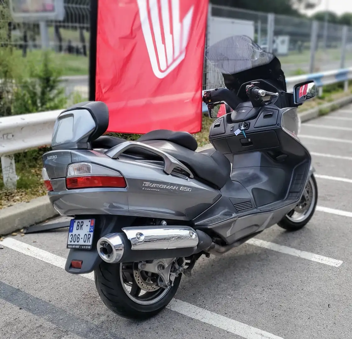 Suzuki Burgman 650 Gri - 2