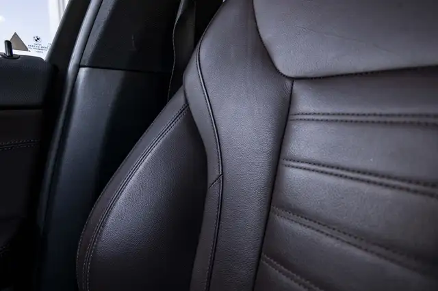 BMW X3 view 11