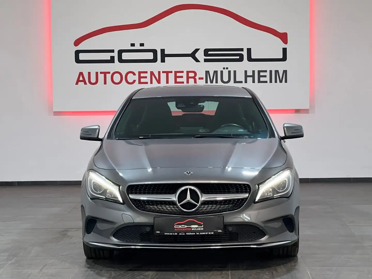 Mercedes-Benz CLA 200 Klima,Navi,Leder,LED,nur 43tkm Grau - 2