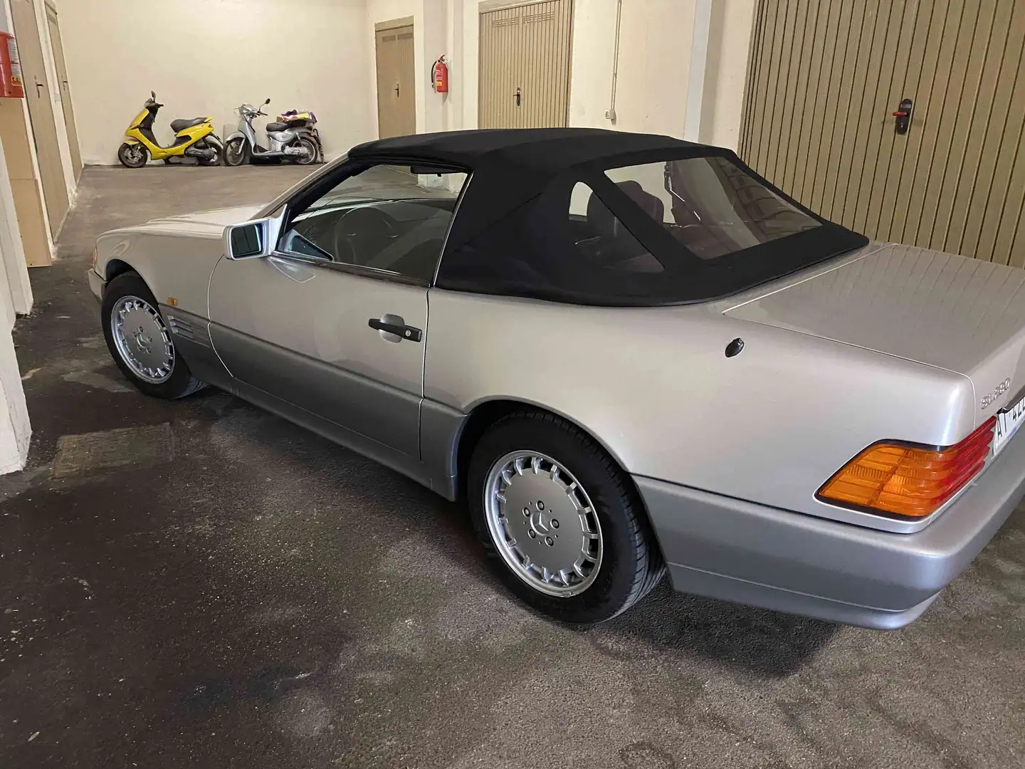 Mercedes-Benz SL 280 SL 280 Grigio - 2