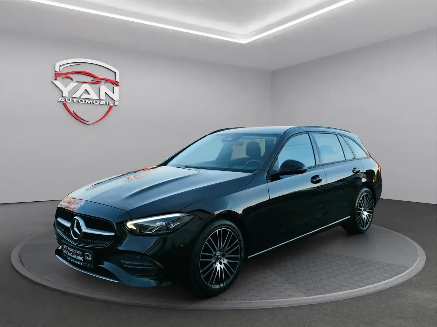 Mercedes-Benz C 180 T-Modell Automatik LED Kamera Navi Schwarz - 1