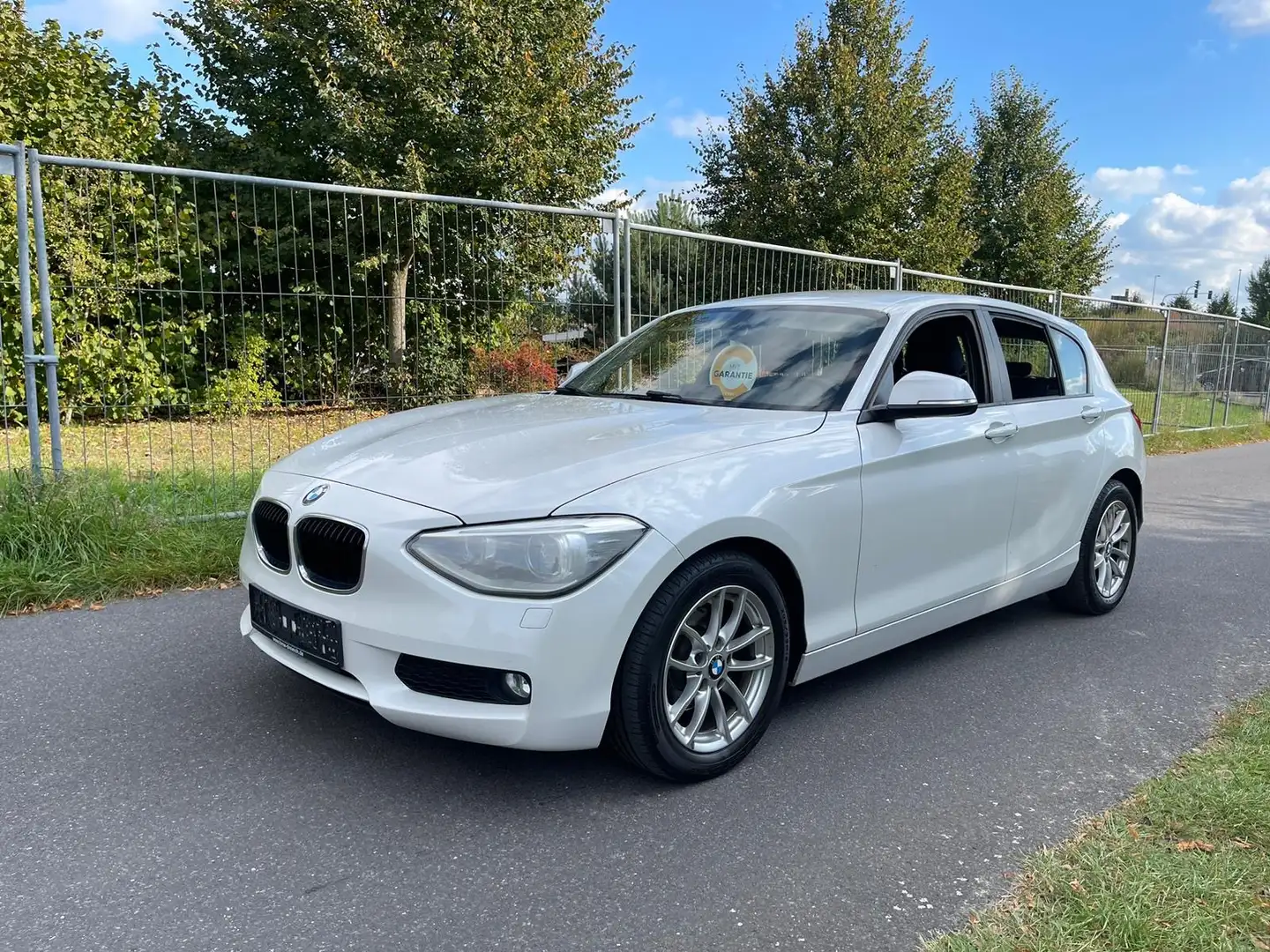 BMW 116 116 d Efficient Dynamics Edition"KLIMAAUTOMTIK"" Weiß - 2
