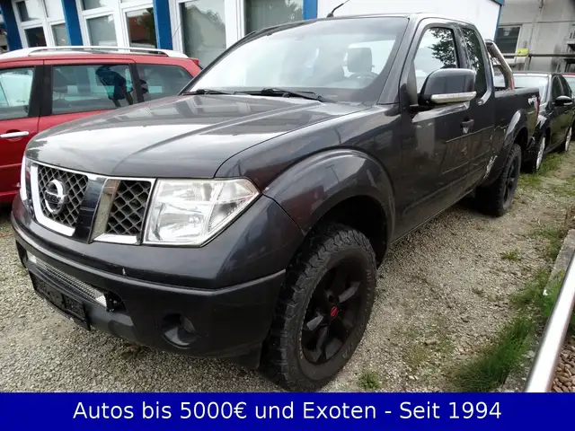 Nissan Navara - Guter Rahmen, siehe Bilder