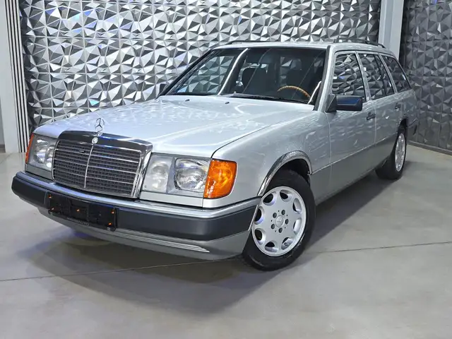 Mercedes-Benz E 230 TE Kombi W124 aus 1er Hand Oldtimer