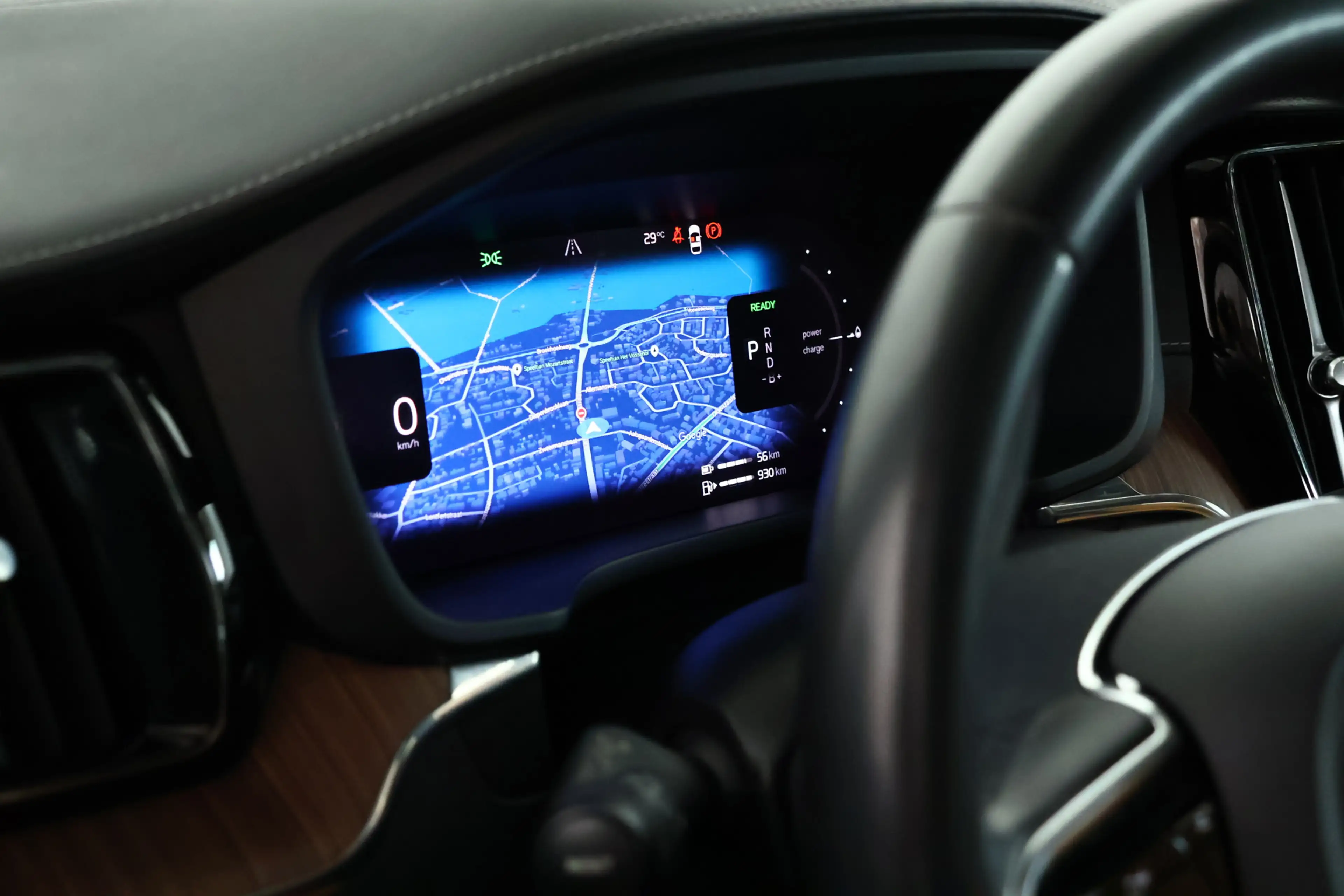 Volvo XC60 2.0 T8 Plug-in hybrid AWD Ultimate Dark / SOH 99% — photo 32