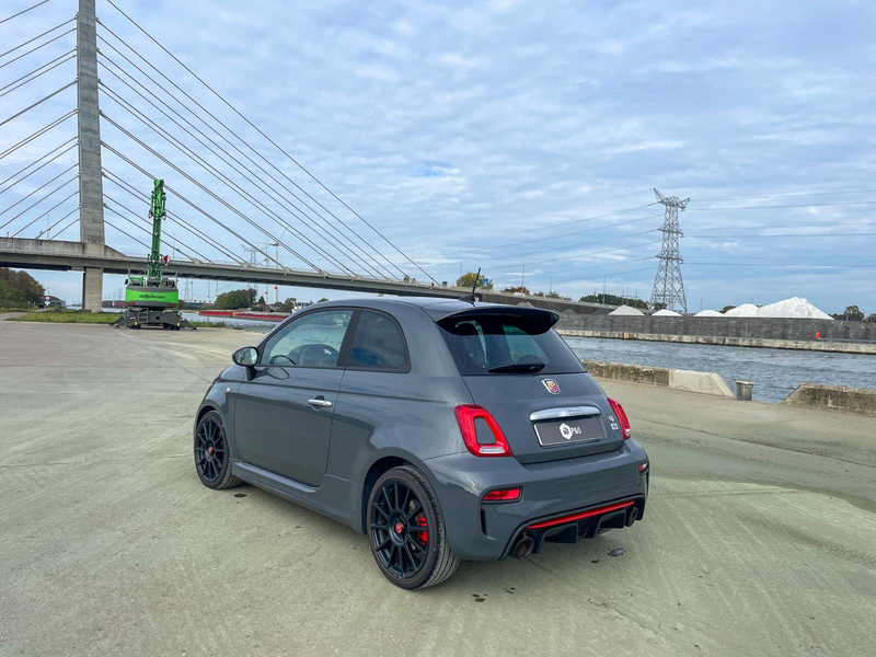 Abarth 695 XSR Yamaha Limited Edition 694/695 — photo 6