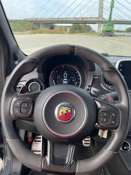 Abarth 695 XSR Yamaha Limited Edition 694/695 — photo 14
