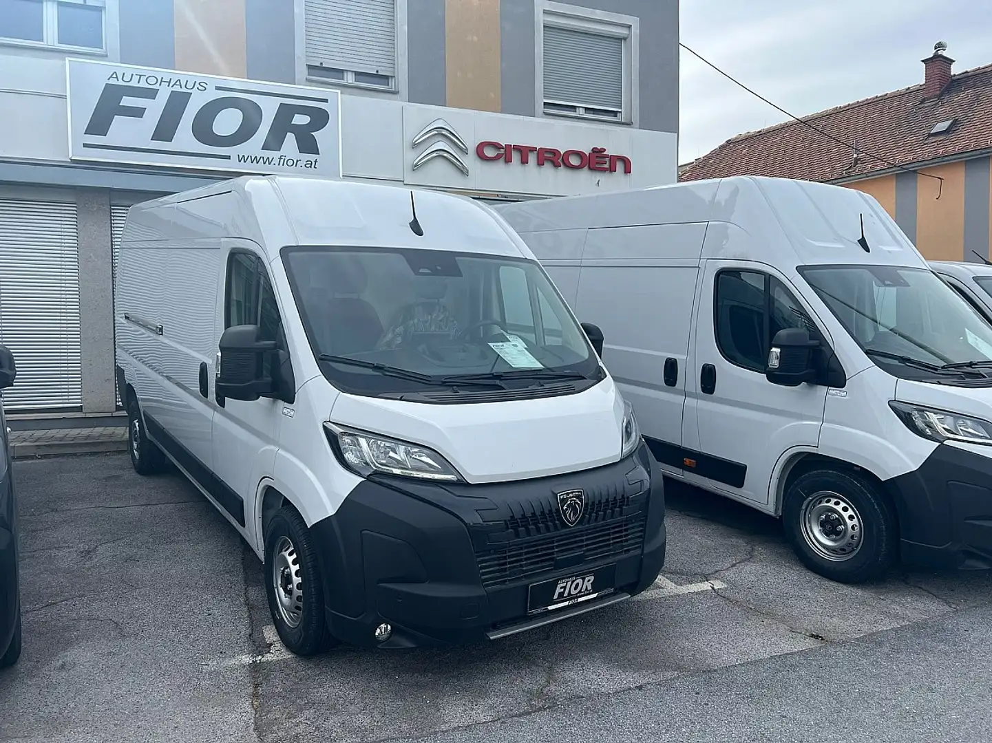 Citroen Jumper Jumper 33 L3H2 BlueHDi 140 S&S Weiß - 2