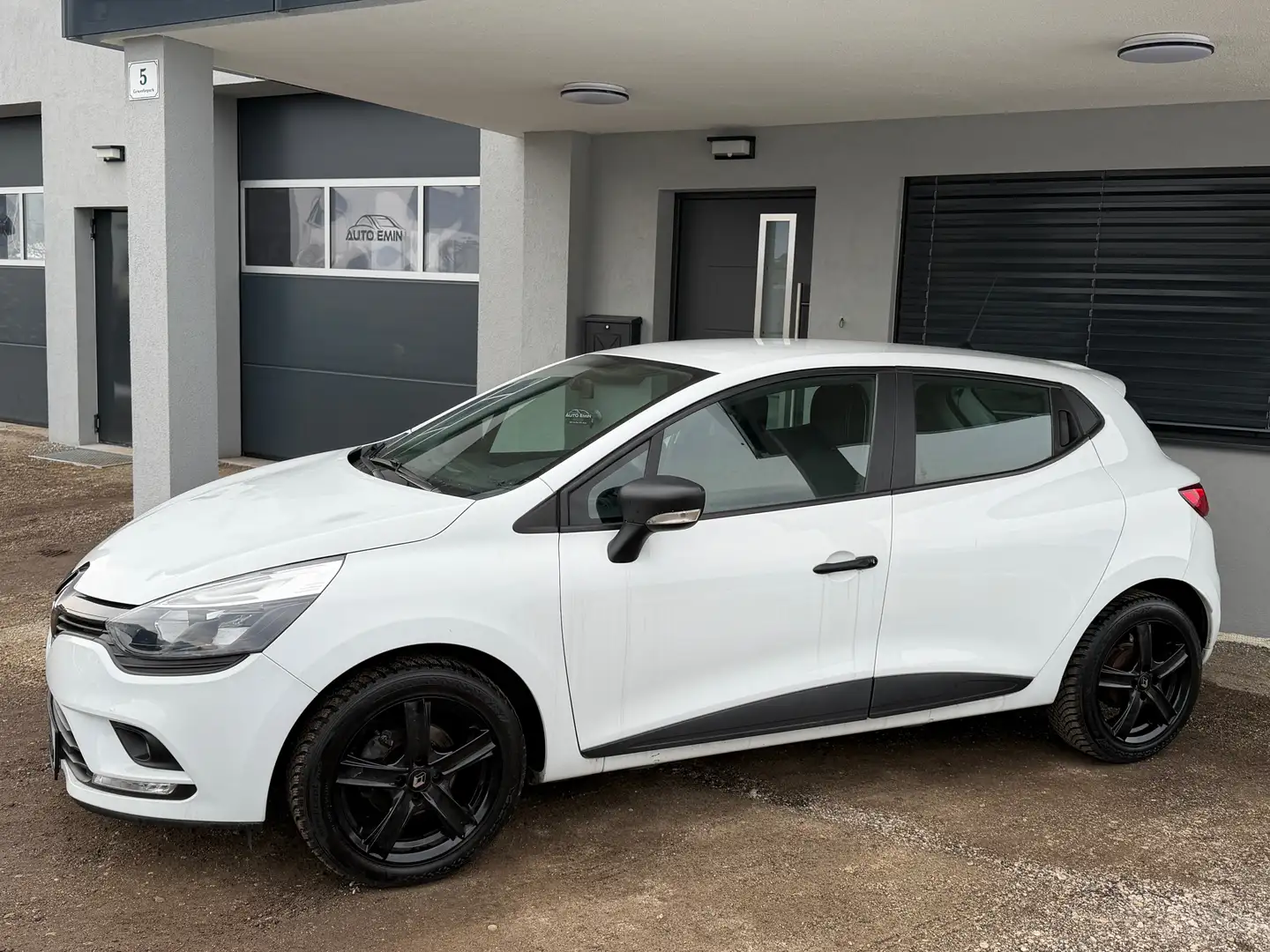 Renault Clio *1.BESITZ*Life 1,2 16V 75 Weiß - 2