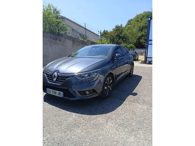 Renault Megane view 3
