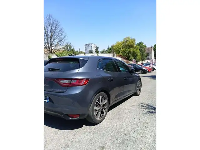 Renault Megane view 4