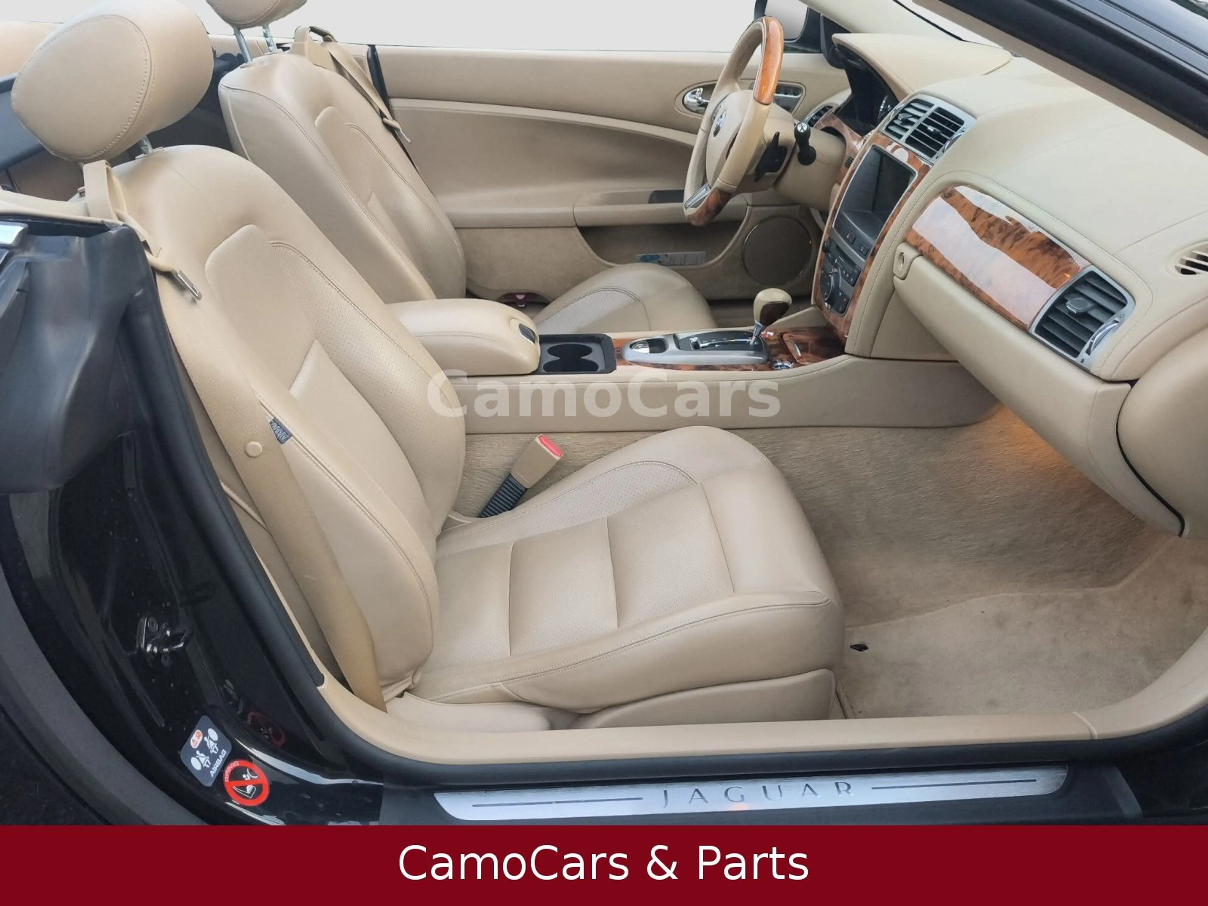 Jaguar XK Cabriolet 4.2 Leder Navi PDC — photo 13