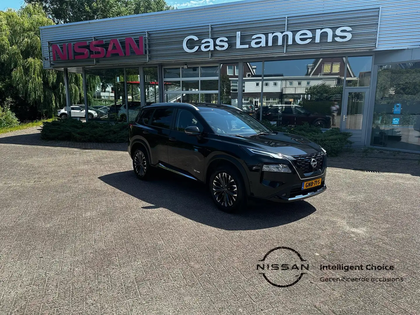 Nissan X-Trail E-Force 4WD 214pk Tekna SV Zwart - 1