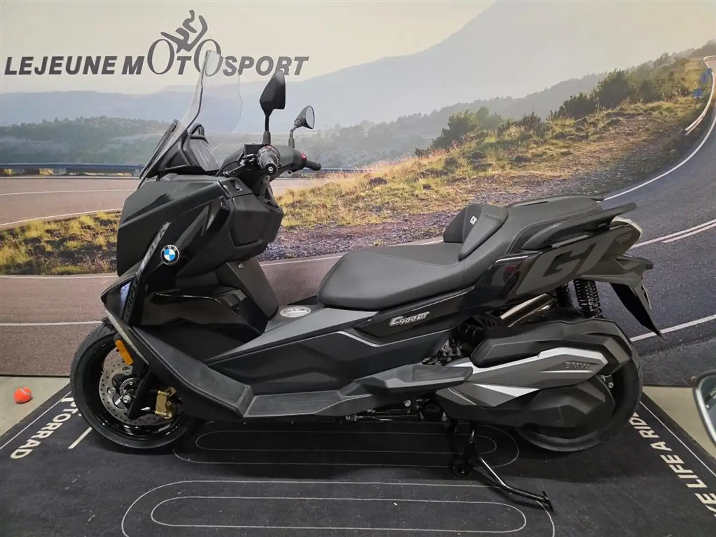 BMW C 400 GT GARANTIE PREMIUM 24 MOIS TVA récup Zwart - 1
