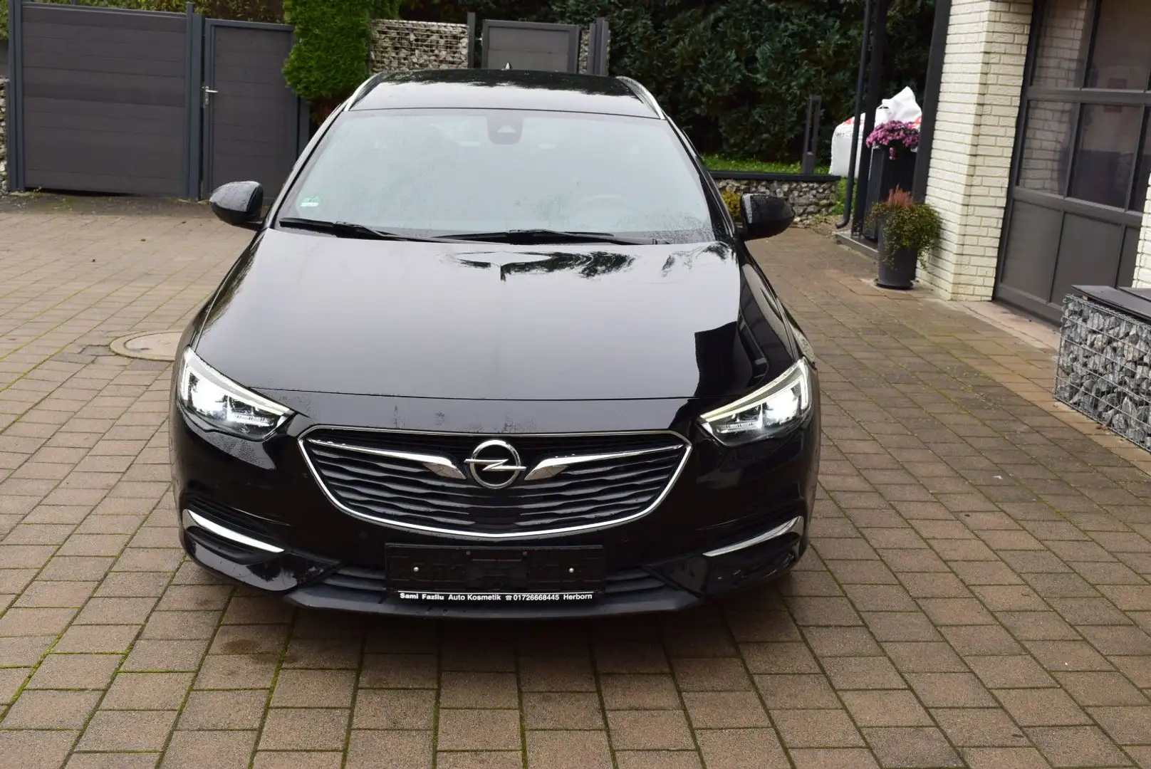 Opel Insignia B Sports Tourer Innovation 4x4 Noir - 1