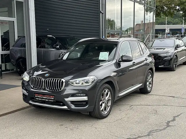 BMW X3 xDrive 30d xLine Aut. / AHK / Head Up / HiFi / LED