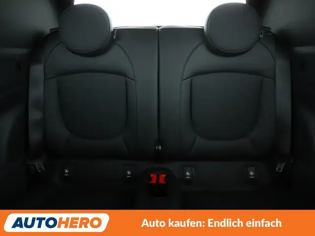 Mini Cooper Cooper view 15