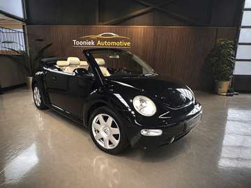 Cabriolet 1.6 Highline | Stoelverwarming | Leer |