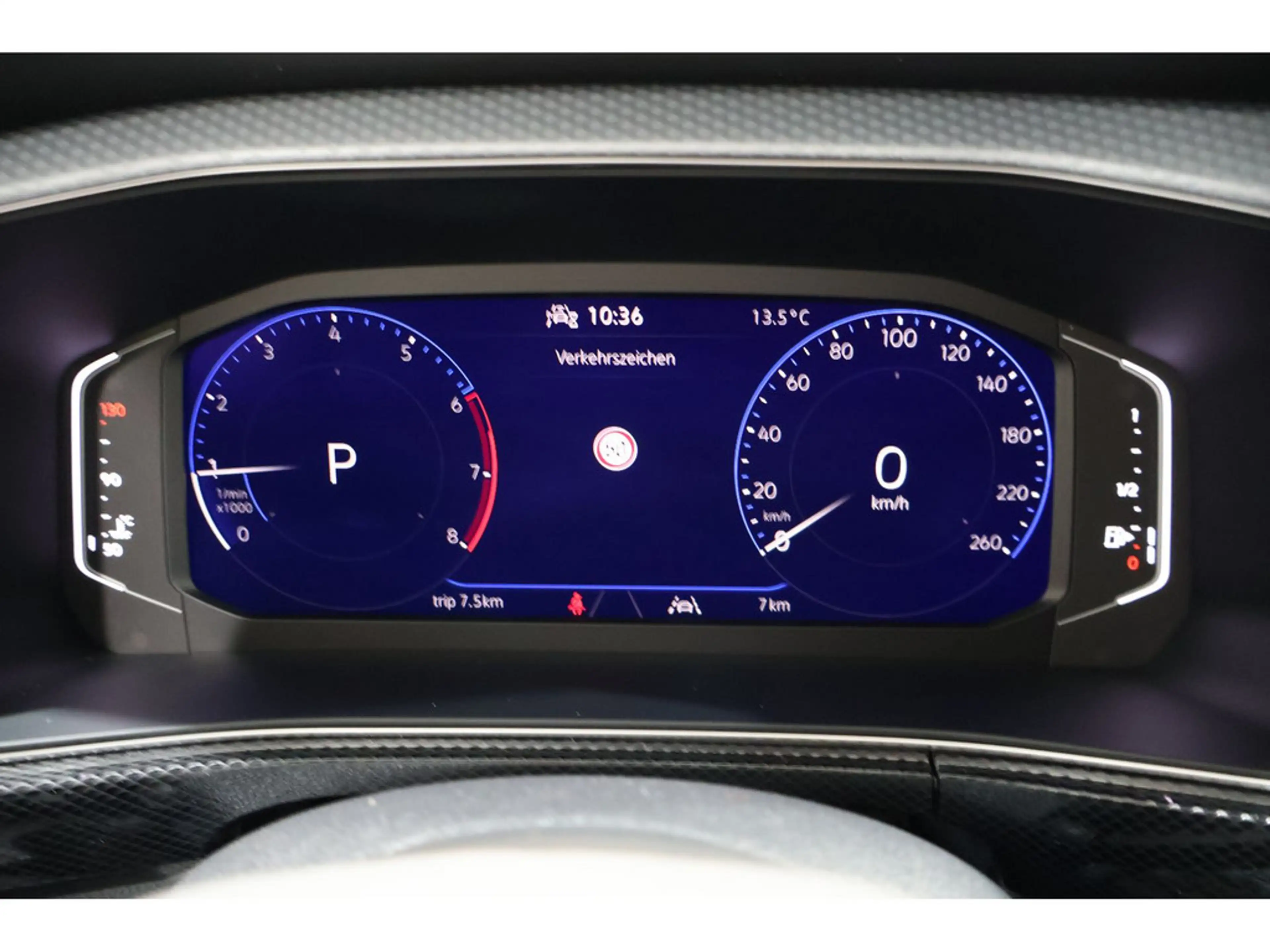 Volkswagen T-Cross Life 1.0 l TSI 85 kW 116 PS 7- Rear View/Digital Cockpit Pro — photo 11